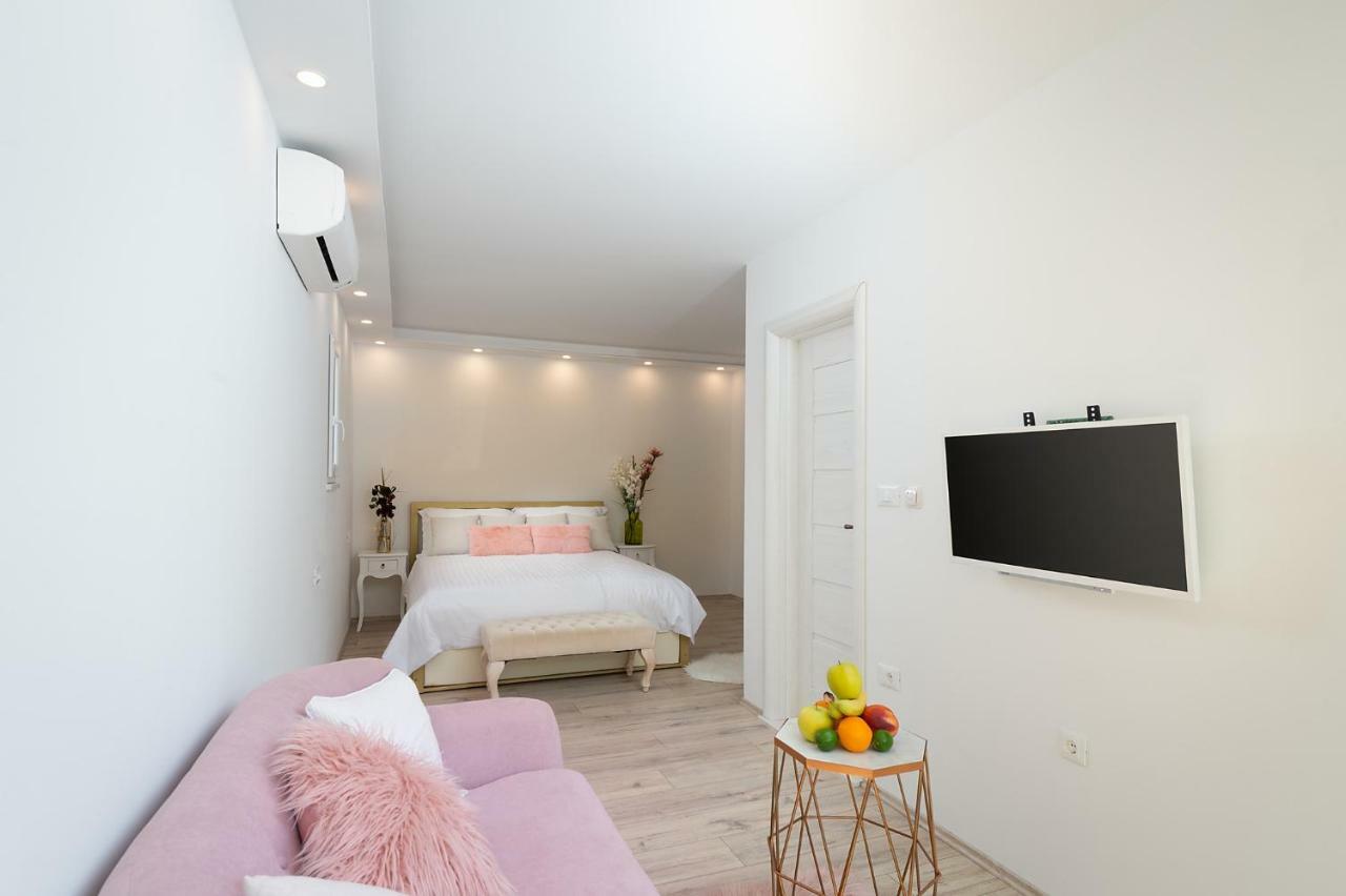 Apartments Mediteraneo Vrsar Exterior foto