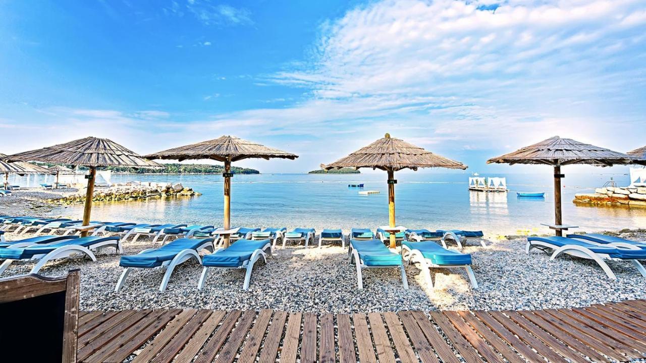 Apartments Mediteraneo Vrsar Exterior foto